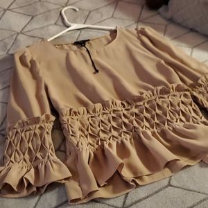 3/4 sleeve nude peplum top